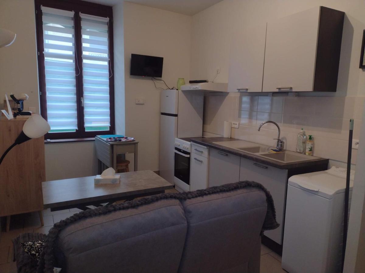 Appartement Rdc Chez Caroline 波旁莱班 外观 照片
