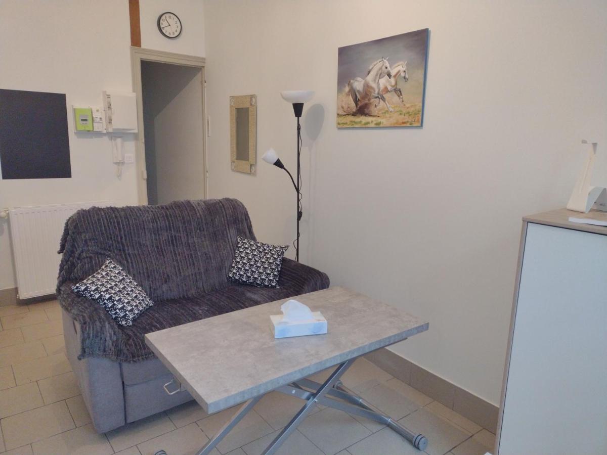 Appartement Rdc Chez Caroline 波旁莱班 外观 照片